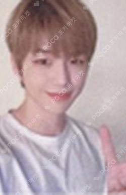Imagen de la photocard de KANG DANIEL de KANG DANIEL