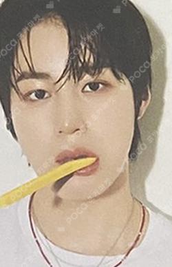 23&24 SEASON’S GREETINGS [JUST A CLOUD AWAY] HA SUNG WOON photocard image