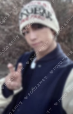 Sparkling Blue Blue Dream Media