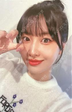 With YOU-th WITHMUU MOMO photocard image