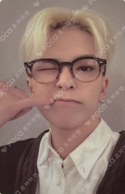 REBOOT PHOTOBOOK Ver. YG SELECT LUCKY DRAW