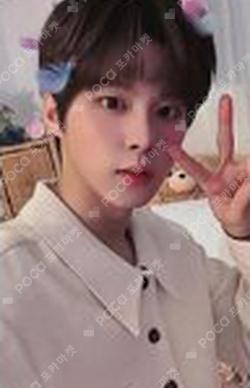 3RD DESIRE [Reve] JUMP UP KIM WOO SEOK photocard image