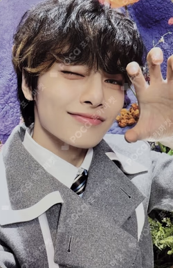 Stray Kids x SKZOO POP-UP & CAFE SKZOO'S MAGIC SCHOOL POP-UP STORE COLLECT BOOK