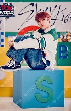 Stray Kids Fan Connecting 2024 SKZ TOY WORLD Random trading card BANG CHAN photocard image