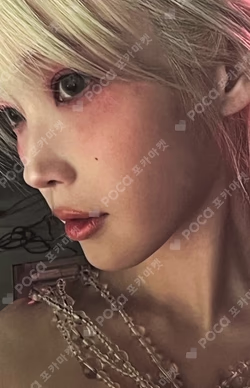2024 IU H.E.R. WORLD TOUR CONCERT IN SEOUL POTOCARD BINDER INDEX SET