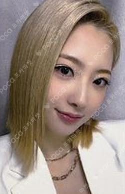 ATHLETIC GIRL MUSICART RIINA photocard image