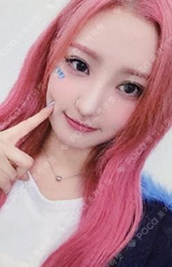 7+UP JJMUZE HWISEO photocard image