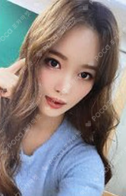 ATHLETIC GIRL MAKESTAR