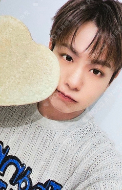 Pocamarket, EVNNE KEITA Un: SEEN MAKESTAR K-pop Photocard