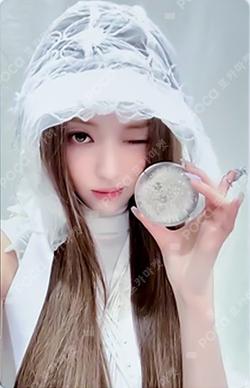 Borderline POCA ALBUM OUTSIDE Ver. YooA photocard image