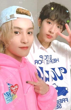 2024 SEASON'S GREETINGS RANDOM TRADING CARD