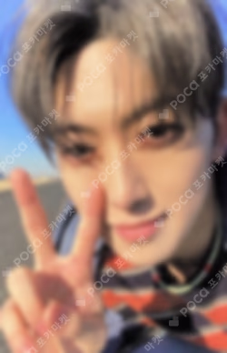 First Howling : WE LIMITED EDITION A