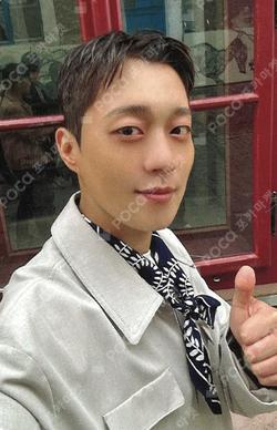 YOON DUJUN - OFFICIAL PHOTO BOOK [HIS INSTANT MOMENTS]