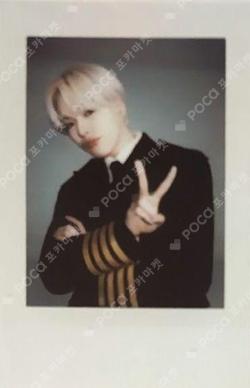 2024 WELCOMING COLLECTION YOON JAE HYUK photocard image