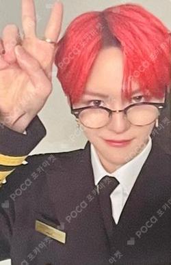 2024 WELCOMING COLLECTION WEVERSE YOSHI photocard image