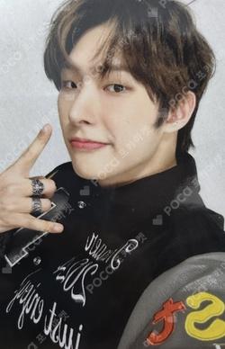THUNDER 2024 POP-UP STORE Photocard B ver.