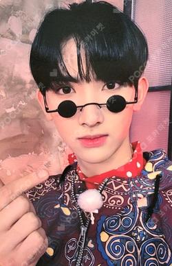 xikers 1st Anniversary 'x1kers' Cafe Cupcake Set SEEUN photocard image