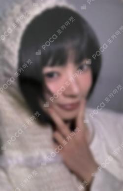SUPER REAL ME WEVERSE JAPAN LUCKY DRAW MOKA photocard image