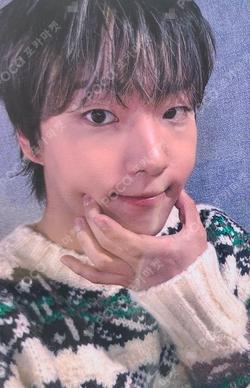 BEAUTIFUL SHADOW JUMP UP POP-UP STORE E-TION photocard image