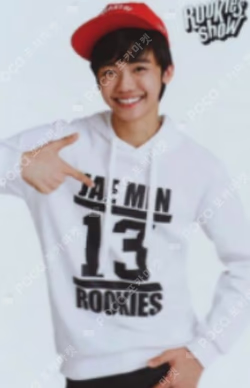 SM ROOKIES SHOW Glossy