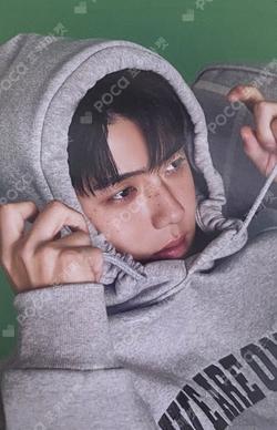 2024 SEASON'S GREETINGS HOODIE SET SEHUN photocard image