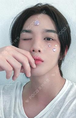 0 or 1 fromm store BAEJINYOUNG photocard image