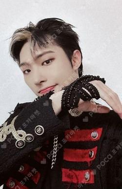 ATEEZ MINGI photocard image