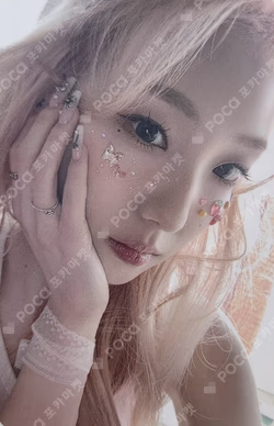 One Of A Kind Day ver. YeoJin photocard image