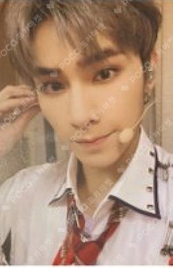 Beyond the Vision Beyond LIVE BROCHURE XIAOJUN photocard image
