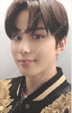 Beyond the Origin Beyond LIVE BROCHURE JUNGWOO photocard image