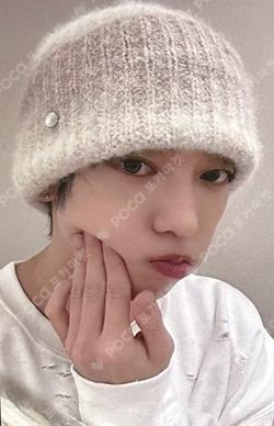 AMPERSAND ONE JUMP UP