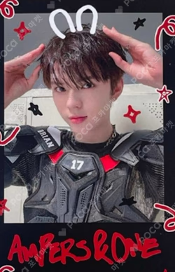 ONE HEARTED EVERLINE POP-UP STORE SPECIAL GIFT