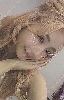 One Of A Kind Day ver. YeoJin photocard image