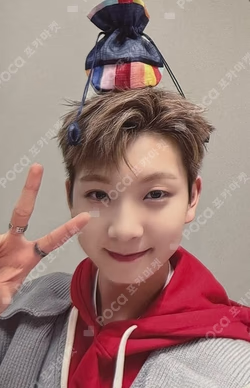 AMPERSAND ONE JUMP UP