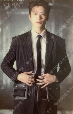 LOVEHOLIC TOWER RECORDS