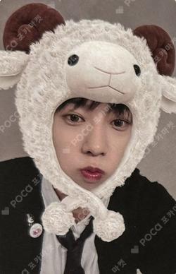 AMPERSAND ONE JUMP UP KAMDEN photocard image