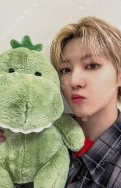 AMPERSAND ONE MAKESTAR 