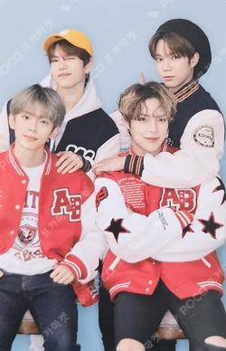 2022 VERI UNIV. Festival TIN CASE PHOTOCARD DECO SET