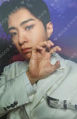BEAUTIFUL SHADOW Over The Rainbow WYATT photocard image