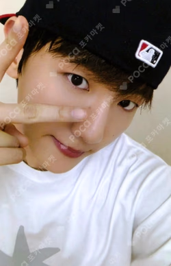 2024 BAEKHYUN BIRTHDAY CAFE STOCK : 0506 SCRATCH LUCKY DRAW