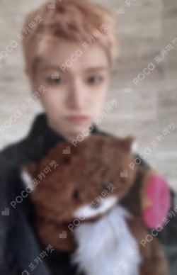 HOW? COMEBACK LIVE Sticker Ver. WEVERSE