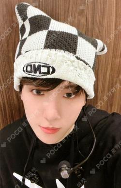 2024 BAEKHYUN BIRTHDAY CAFE STOCK : 0506 SCRATCH LUCKY DRAW BAEKHYUN photocard image