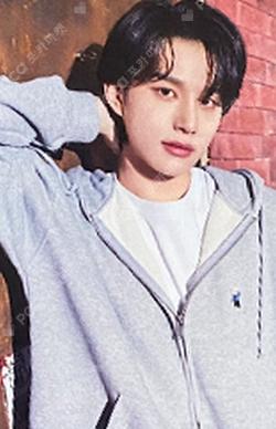 SLOWACID X TEDDYISLAND JUNGWOO photocard image