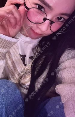 1 Page of IRENE Tabloid ver. IRENE photocard image