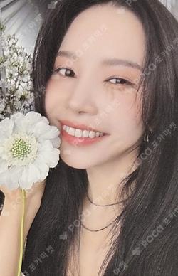 COLOURS Nemo Reborn Beige Ver. Solar photocard image