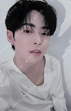 Grown Up, LUN8 Takuma photocard image