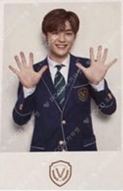 2019 WayV BACK TO SCHOOL KIT 11st KUN photocard image