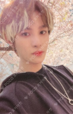 Awaken The World WORLD Ver. YANGYANG photocard image