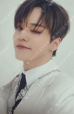 SPOTLIGHT IN SEOUL RANDOM PHOTOCARD & SCRATCHCARD SET U photocard image