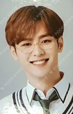 2021 WayV BACK TO SCHOOL KIT LUGGAGE STICKER + PHOTO CARD SET